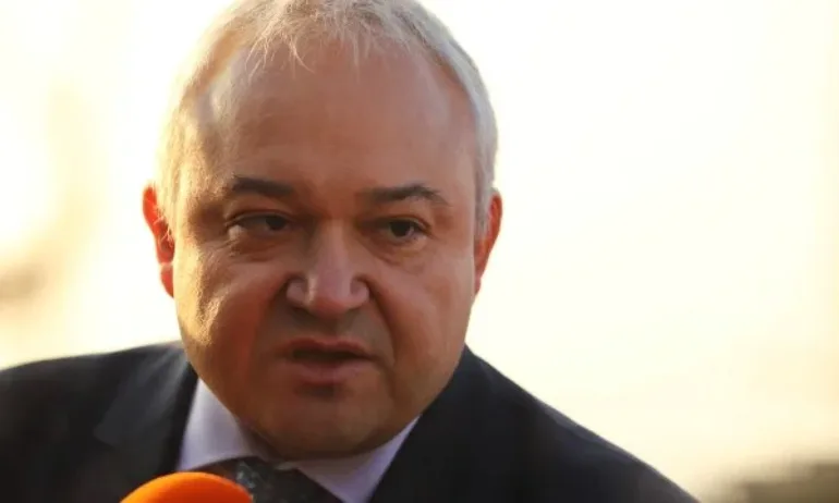 Демерджиев: Сигналите за купен вот нарастват лавионообразно - Tribune.bg