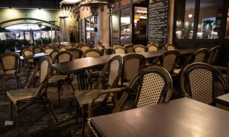 След обиска до голо в пловдивска дискотека собственикът със сигнал в прокуратурата - Tribune.bg