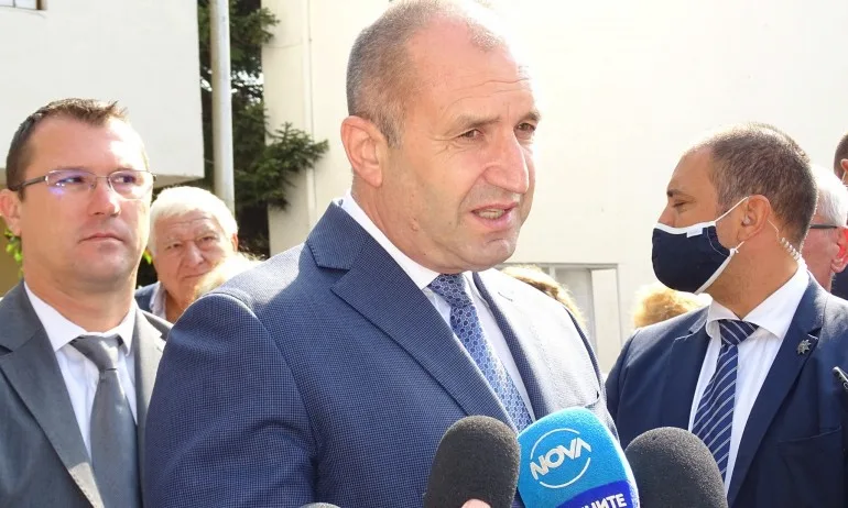 Радев отговори: Диалог, ако първо излезе истината за записите, шкафчетата и корупционните схеми - Tribune.bg