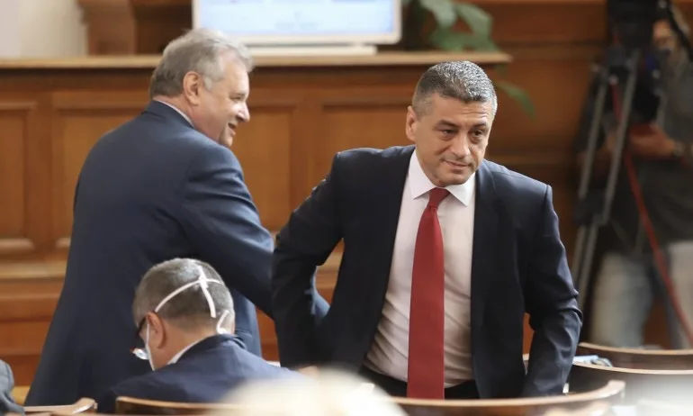 Красимир Янков към ГЕРБ: След вас остава да унищожим вируса - Tribune.bg