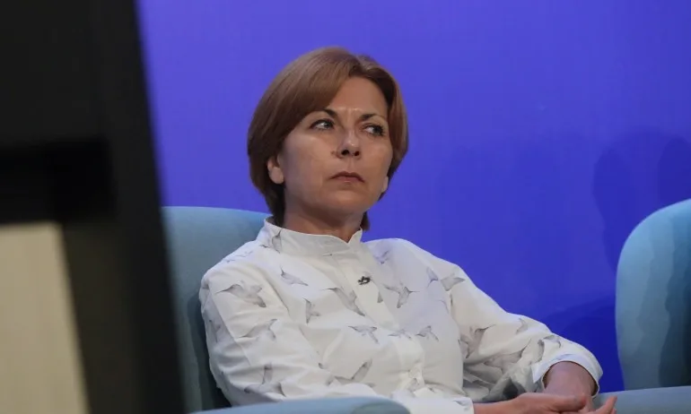 Димитрова: Битките на местния вот ще са в големите градове - Tribune.bg