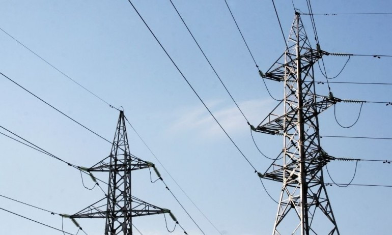 На тъмно: Кмет на БСП не платил сметките за ток на три села в Община Бобошево - Tribune.bg