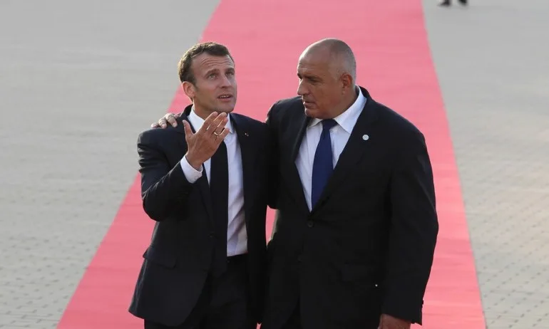 Макрон говори с усмивка за посещението си във Варна преди три години - Tribune.bg