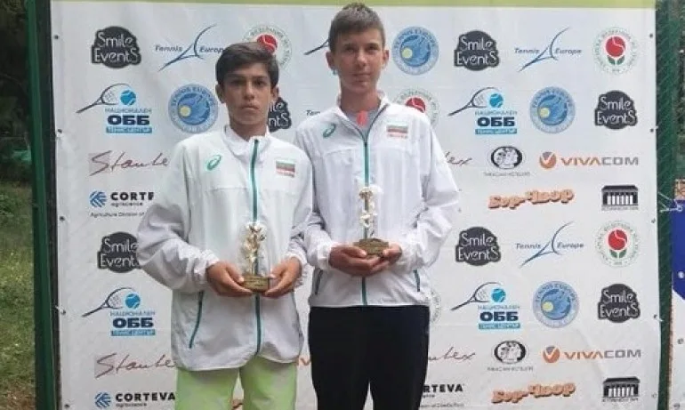 Дженев и Радулов започнаха убедително на турнир от Тенис Европа в Германия - Tribune.bg