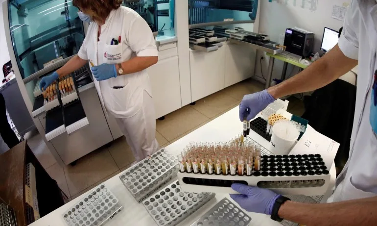 4390 са новите случаи на коронавирус, отново голям брой починали за денонощието- 80 - Tribune.bg