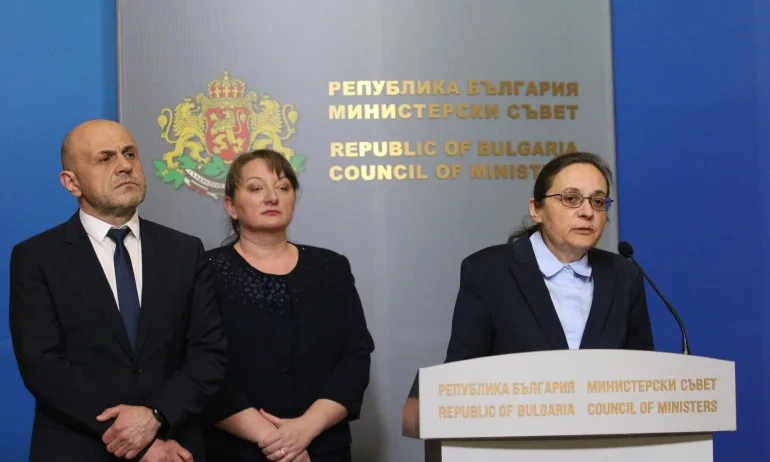 Дончев за исканията на сестрите: Няма как да се вземе решение за разрушаване на една система - Tribune.bg