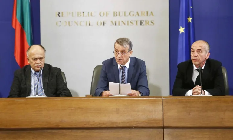 Медицинският експертен съвет към правителството прекратява дейност - Tribune.bg