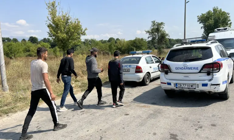 ВМРО предупреждава: Квази Шенген ще ни коства вълна от бежанци с държавни привилегии и социални помощи - Tribune.bg