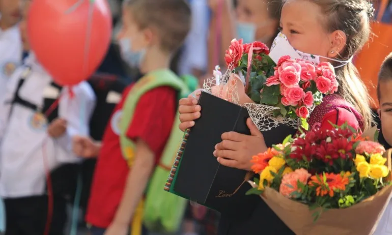 Лятно време за първия учебен ден - Tribune.bg