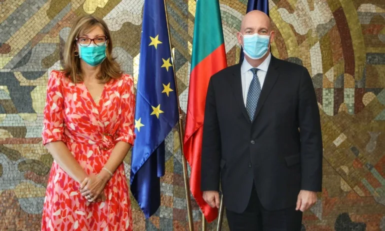 Захариева: България е за интеграцията на Западните Балкани, но подкрепата ни не е безусловна - Tribune.bg