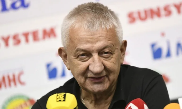 Крушарски разкри бъдещето на Диниш Алмейда - Tribune.bg