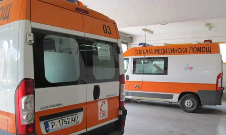 Пловдивчанин падна в тръба, остана заклещен цяла нощ - Tribune.bg