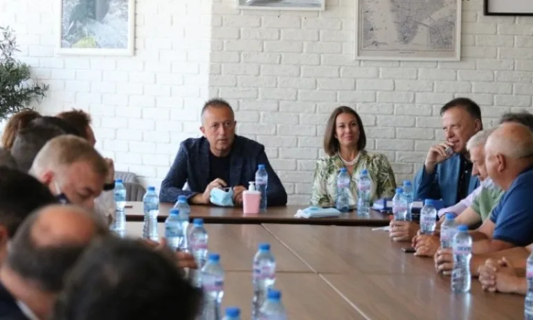 Фурнаджиев: Важно е новият президент и екипът му да бъдат отдадени на футбола - Tribune.bg