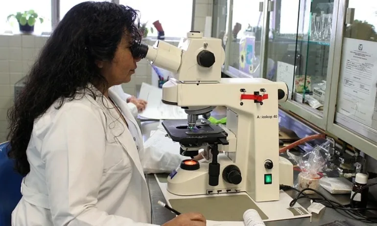 Учени с обещаващ напредък за диагностика на Паркинсон - Tribune.bg