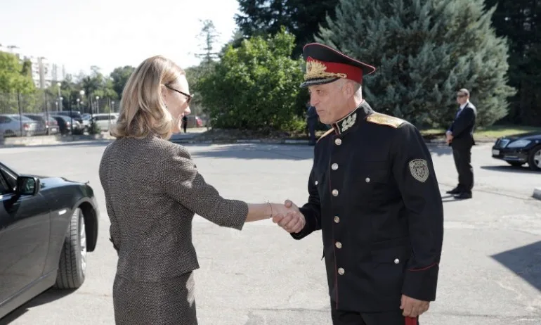 Бригаден ген. Емил Тонев: НСО може да бъде имитирана, но не и заменена - Tribune.bg