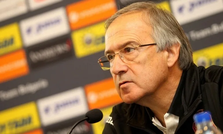 Дерменджиев избра футболистите за дебюта си като селекционер - Tribune.bg