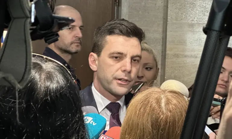 Никола Минчев дал съгласие да е водач на евролистата. Неясно остава дали ПП и ДБ ще са заедно на вота - Tribune.bg