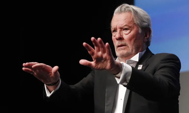 Ален Делон е получил удар - Tribune.bg