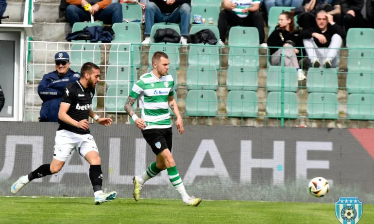 Черно море се спаси от загуба на Тича - 1:1 срещу Славия - Tribune.bg