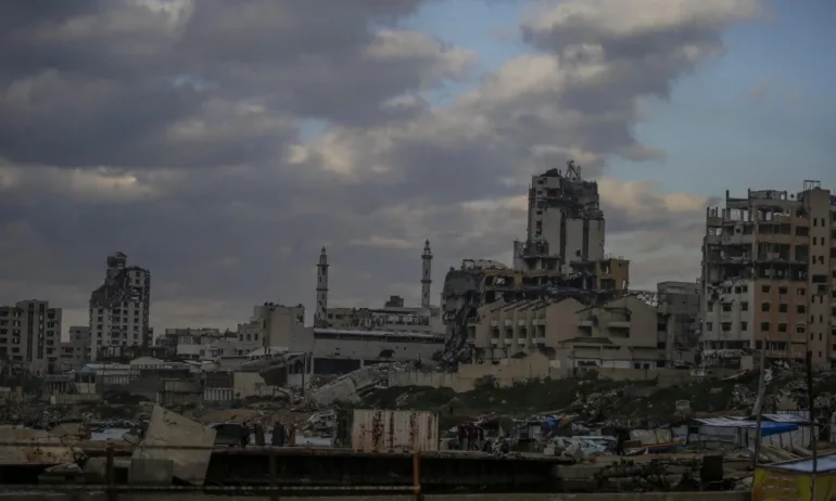 Тръмп претвори с AI визията си за разрушената Газа (ВИДЕО) - Tribune.bg