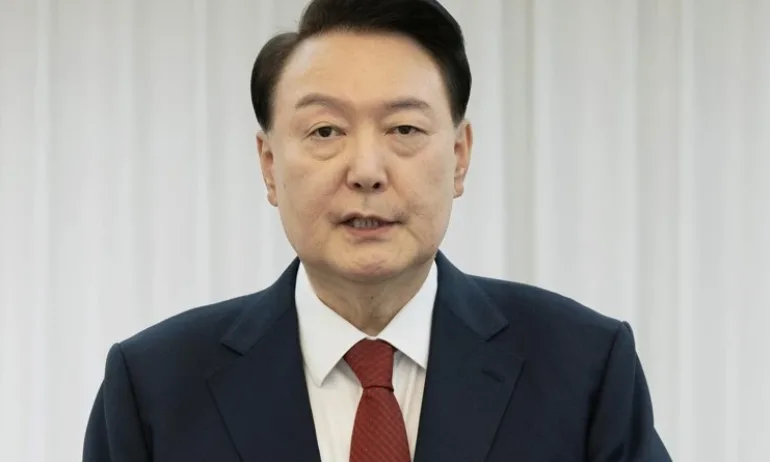 Отстраненият президент на Южна Корея е наредил на военните да стрелят - Tribune.bg