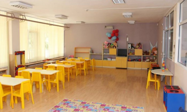 Медицинска сестра от детска градина в София е уволнена след потвърден сигнал за бито дете - Tribune.bg