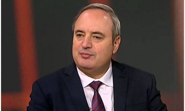 Докато Радев е член на БКП, Ал ди Меола пее пред проф. Герджиков, че Берлинската стена пада! И тя падна - Tribune.bg