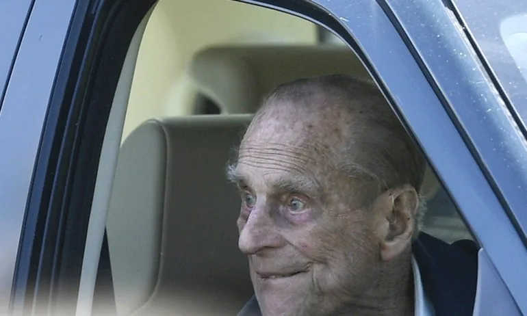 Принц Филип е приет в болница - Tribune.bg