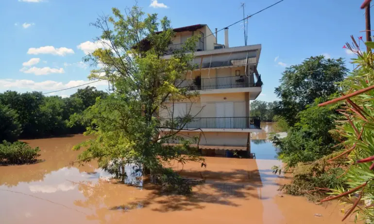 Гърция иска помощ от ЕС след наводненията - Tribune.bg
