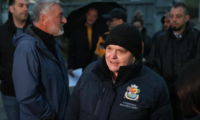 Зам.-кмет на Терзиев: Още камиони и доброволци чистят София; нормализиране се очаква следващата седмица - Tribune.bg