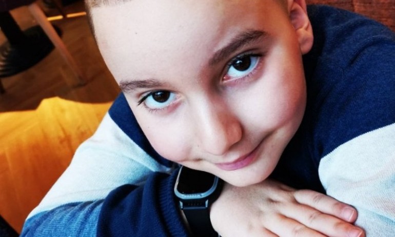 Награда за децата от Варна, събрали над 20 000 лв. за лечението на съученик - Tribune.bg