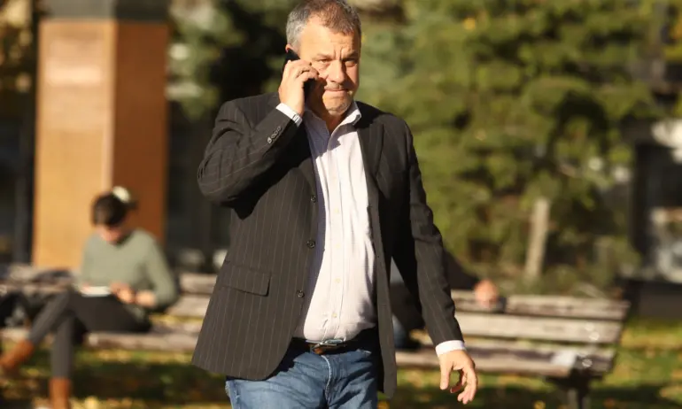 Кошлуков остава директор на БНТ още поне година - Tribune.bg