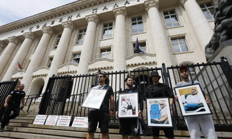 Без подобрение в състоянието на детето, прегазено от АТВ, майката е в мозъчна смърт - Tribune.bg