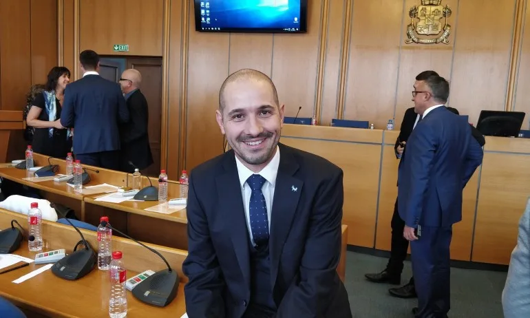 Симеон Колев: …нелепо някой да ни убеждава, че живеем по-зле, отколкото ние усещаме - Tribune.bg