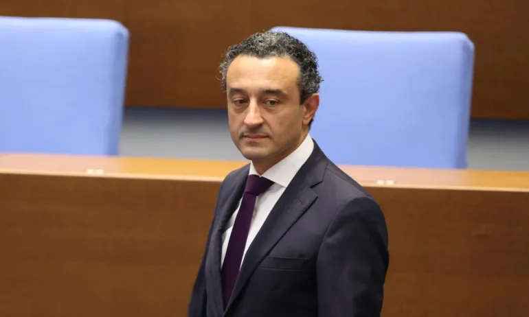 Лорер и Николава принципно защитават Благомир Коцев (ВИДЕО) - Tribune.bg