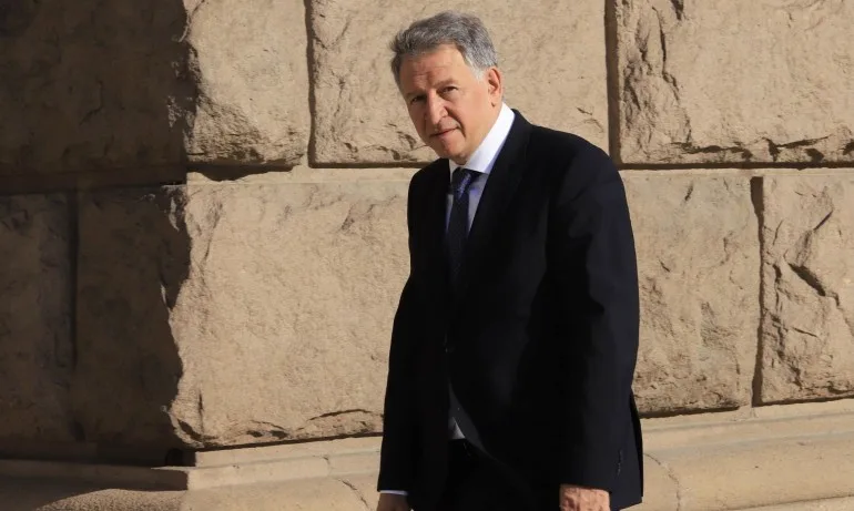 Служебният министър пусна реклама на частен здравен център - Tribune.bg