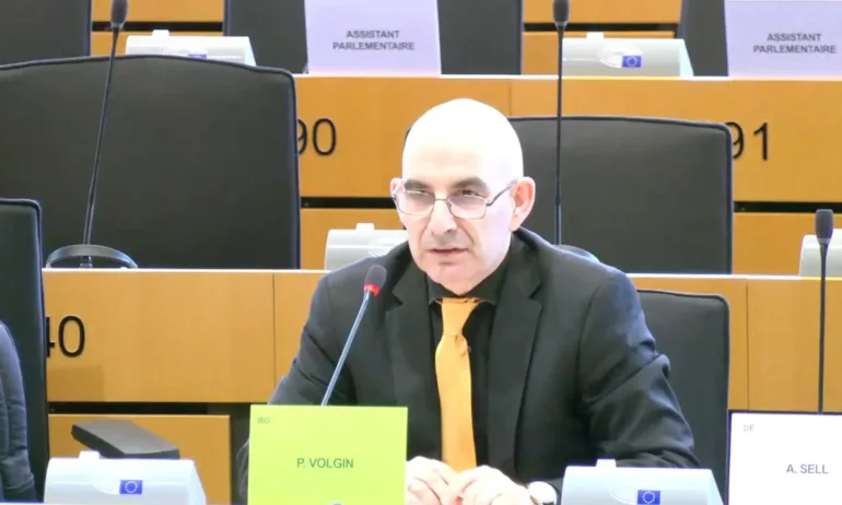 Петър Волгин: Само украинските и брюкселските корупционери имат полза от бързото приемане на Украйна в ЕС - Tribune.bg