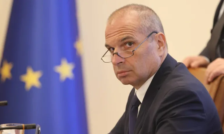 Гроздан Караджов: Няма риск инфраструктурни проекти да отпаднат от Бюджет 2026 - Tribune.bg