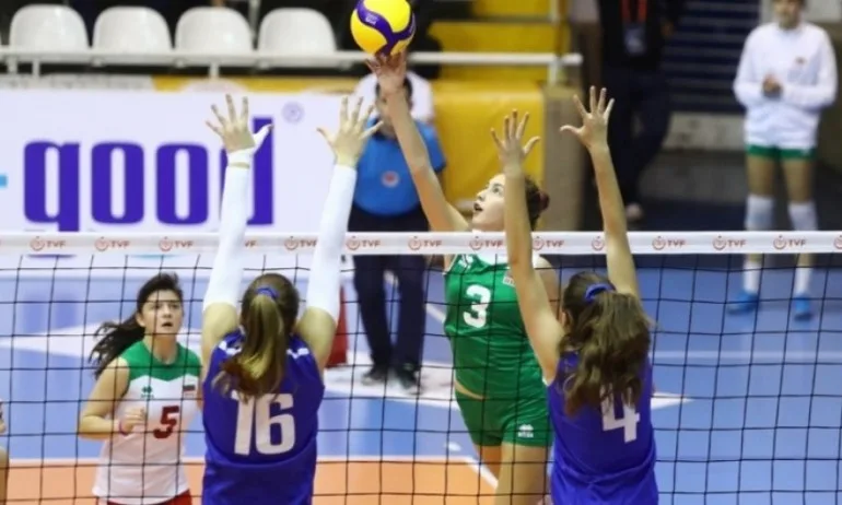България U17 не успя и срещу Гърция на европейската квалификация в Турция - Tribune.bg