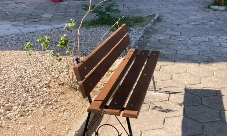 Община Благоевград поставя над 400 пейки в града и в малките населени места - Tribune.bg