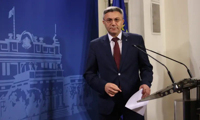 ДПС няма да пречи да се състави кабинет, партията ще участва в разговори за конституционни промени - Tribune.bg