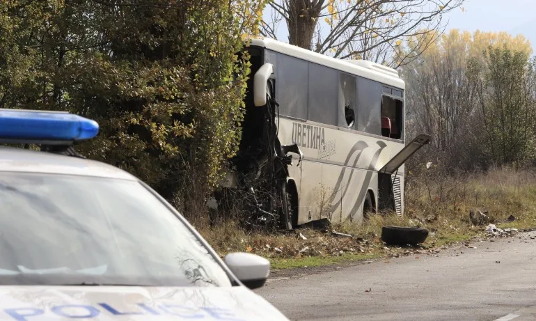 3 жертви на тежка катастрофа с автобус, превозващ работници в Ботевградско - Tribune.bg