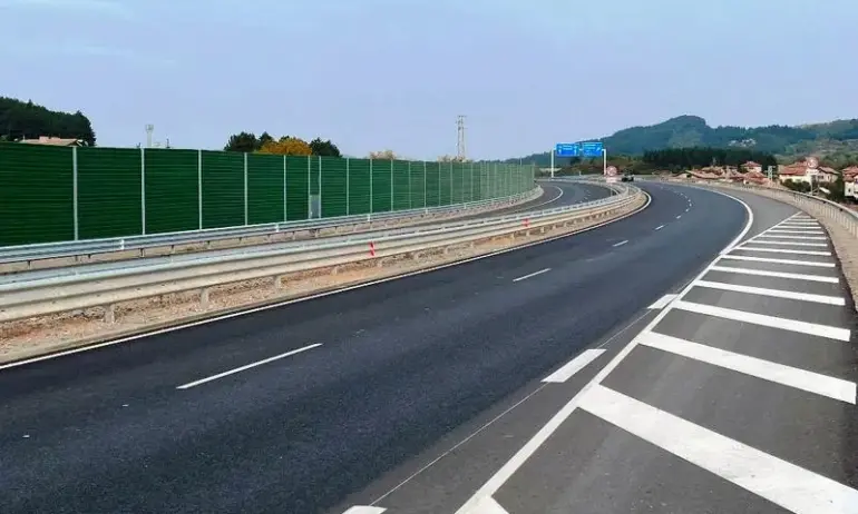 Без Акт 16: Пуснаха участъка от Калотина до Драгоман по магистрала Европа - Tribune.bg