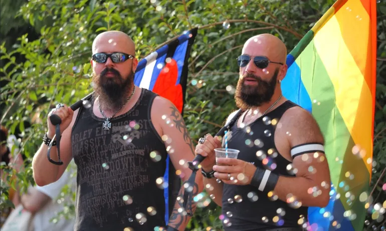 Администрацията на Тръмп спря парите за....Софийския гей парад - Tribune.bg