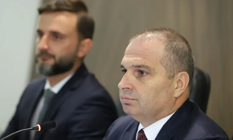 Гроздан Караджов: Кирил Петков започна кризисен ПР и ръси лъжа след лъжа - Tribune.bg