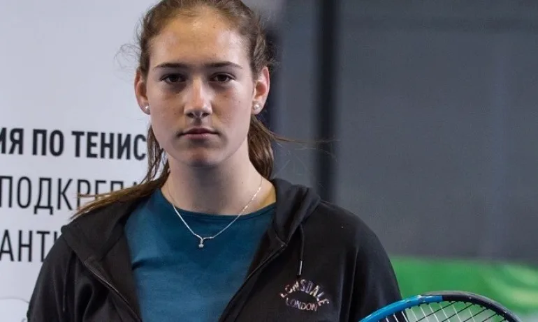 Динев и Кралева са полуфиналисти на сингъл в Истанбул - Tribune.bg