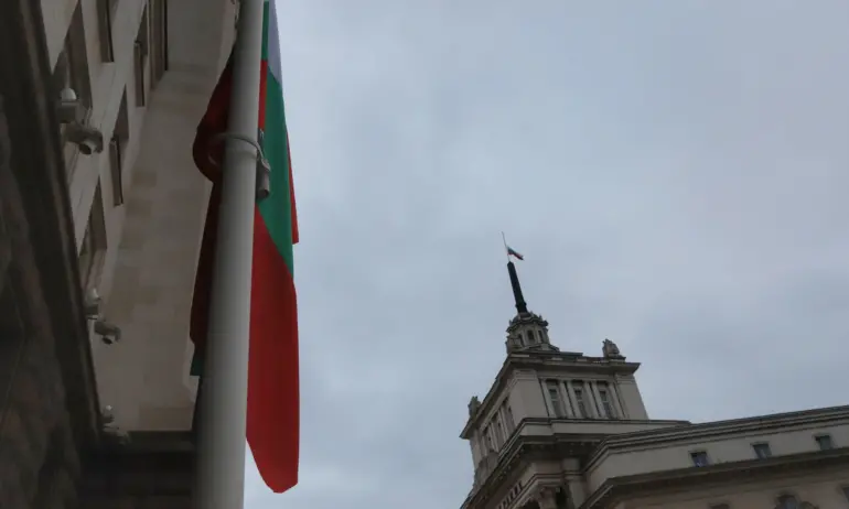 Национален траур след трагедията в Царево - Tribune.bg