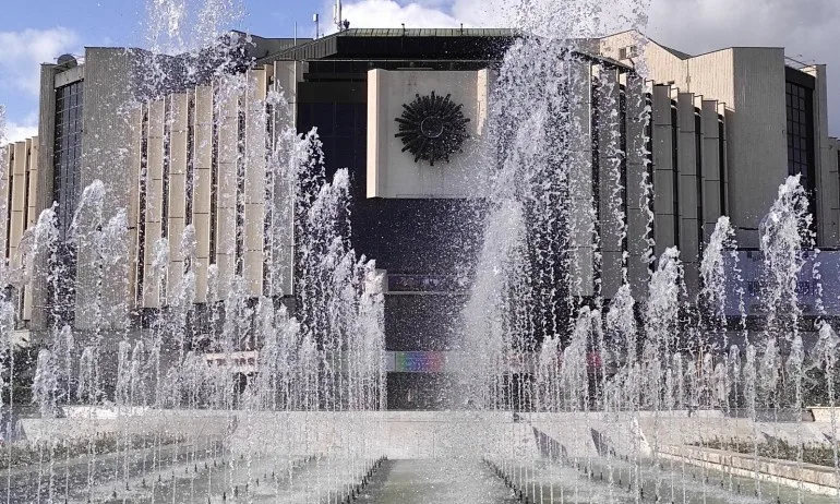 НДК обясниха на министъра: Приватизацията е невъзможна, дружеството е в забранителния списък - Tribune.bg