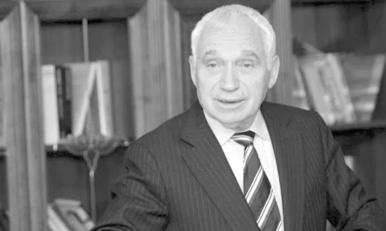 На 30 януари се навършват десет години от кончината на д-р Желю Желев (1935 – 2015) - Tribune.bg