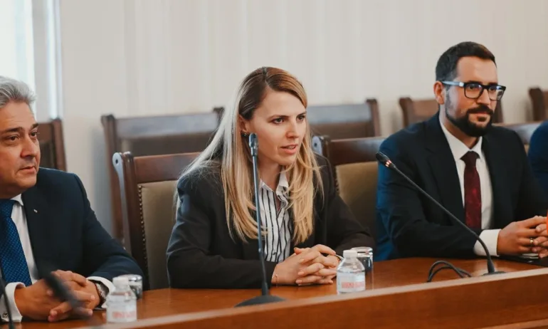 Започна процедурата за отзоваване на българския посланик в ОАЕ - Tribune.bg